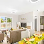 Sunny By Welcome Tenerife